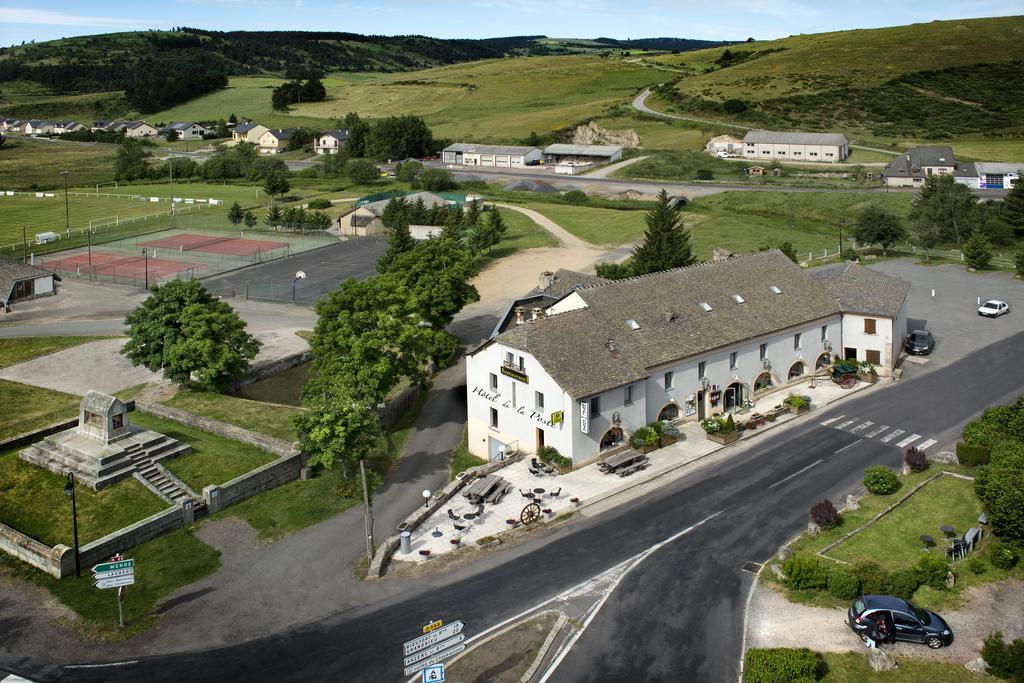 Châteauneuf-de-Randon Hotel Restaurant De La Poste Et La Grange Detente, Espace Bien-Etre מראה חיצוני תמונה